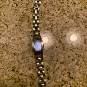 Nice fossil watch great condition blue face